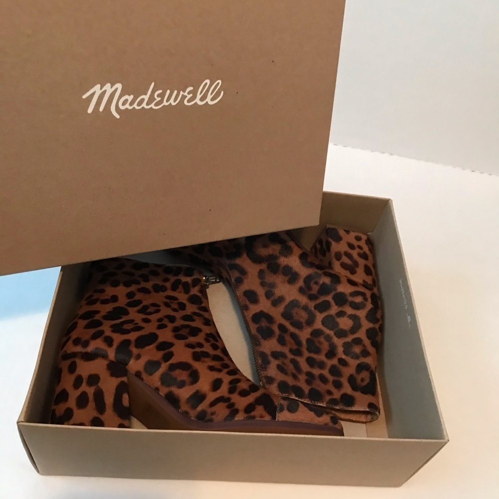 Madewell The Amalia Zip Boot in Leopard Calf Hair - Picture 8 of 10